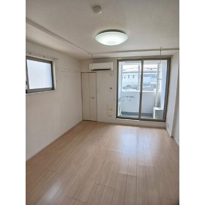 エテルノ・ミサオ 201【管理NO：1-021501301-02010】 ★家具家電は申し込み後に搬入します★の物件写真2
