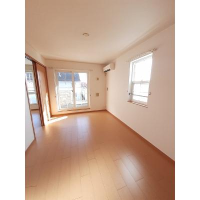 カーサ・サンリットＢ 201【管理NO：1-014637801-02010】 ★家具家電は申し込み後に搬入します★ ★2026年08月中旬入居可能★の物件写真2