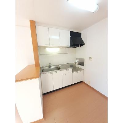 カーサ・サンリットＢ 201【管理NO：1-014637801-02010】 ★家具家電は申し込み後に搬入します★ ★2026年08月中旬入居可能★の物件写真3