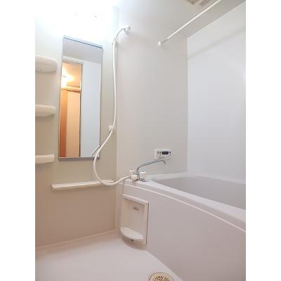 ピュール　ジャンＡ 101【管理NO：1-013149401-01010】 ★家具家電は申し込み後に搬入します★の物件写真4