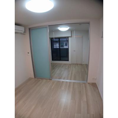 リバーサイド　アベニュー 206【管理NO：1-027757201-02060】 ★家具家電は申し込み後に搬入します★の物件写真2