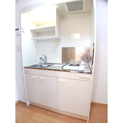 レガート元町 301【管理NO：1-012810301-03010】 ★家具家電は申し込み後に搬入しますの物件写真3