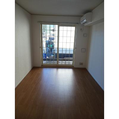 ブリ－ゼ・Ｆ 101【管理NO：1-013815101-01010】 ★家具家電は申し込み後に搬入します★の物件写真2