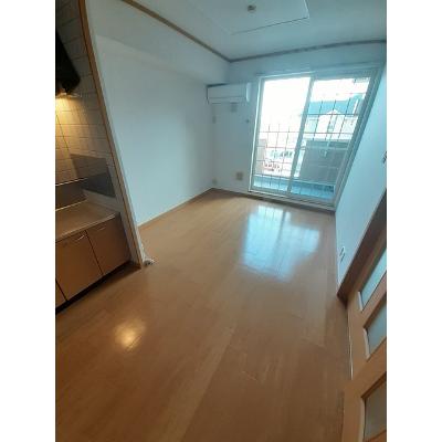 メロディハイム横入川Ｄ 202【管理NO：1-012102602-02020】 ★家具家電は申し込み後に搬入します★ ★2026年09月中旬入居可能★の物件写真2