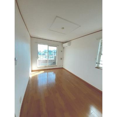 プロムナード 205【管理NO：1-013384001-02040】 ★家具家電は申し込み後に搬入します★の物件写真2