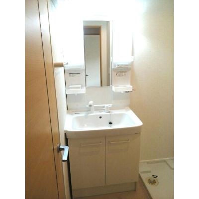 apartment 山口県美祢市大嶺町東分５５７番地１ 

↓地図はこちらから