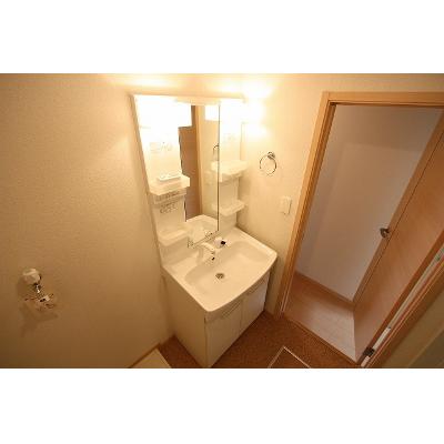 カーサ・フェリーチェ 201【管理NO：1-016413901-02010】 ★家具家電は申し込み後に搬入します★ ★2026年08月下旬入居可能★の物件写真6