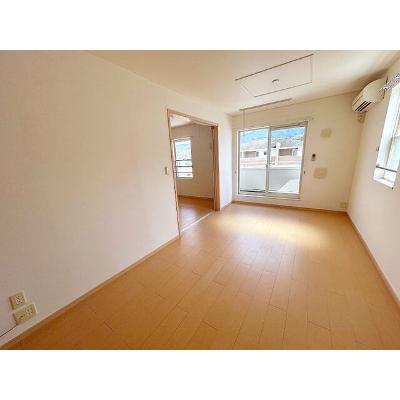ジュネス２番館 201【管理NO：1-015599402-02010】 ★家具家電は申し込み後に搬入します★の物件写真2