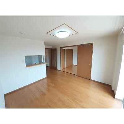 リバティ 202【管理NO：1-010303601-02020】 ★家具家電は申し込み後に搬入します 2026年08月下旬入居可能の物件写真2