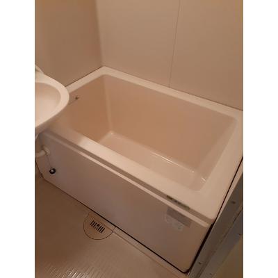 グリーンハイツ中西 202【管理NO：1-004117201-02020】 ★家具家電は申し込み後に搬入します★の物件写真4