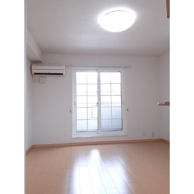 ベルメゾン中山Ｄ 202【管理NO：1-015789301-02020】 ★家具家電は申し込み後に搬入します 2026年08月下旬入居可能の物件写真2