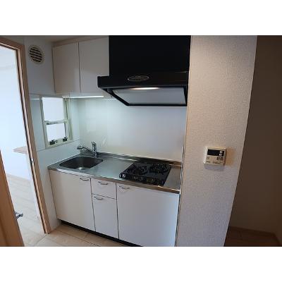 アーバンツァ 502【管理NO：1-016015601-05020】 ★家具家電は申し込み後に搬入します★の物件写真3