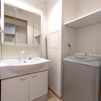 大国町駅徒歩7分！出張・長期滞在に便利な家具家電付き1K【ネット無料/浴室乾燥機付き】クリスタルグランツ難波南ポルックス　【C.5653080】の物件写真3