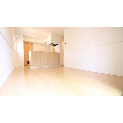 ニューストーン・スリー 101【管理NO：1-022679901-01010】 ★家具家電は申し込み後に搬入します 2026年08月上旬入居可能の物件写真2