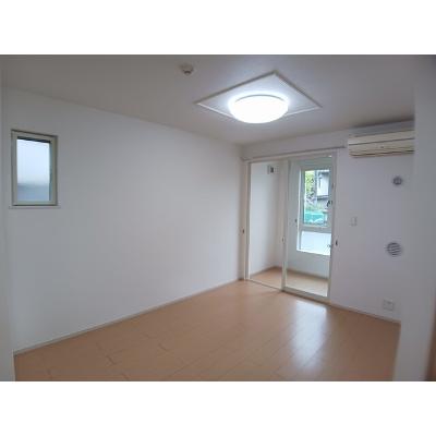 プラシードⅠ 103【管理NO：1-017145301-01030】 ★家具家電は申し込み後に搬入します★ ★2026年09月下旬入居可能★の物件写真2