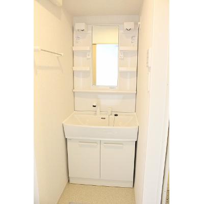 ロング　ハーモニー 303【管理NO：1-020987401-03030】 ★家具家電は申し込み後に搬入します 2026年07月下旬入居可能の物件写真6