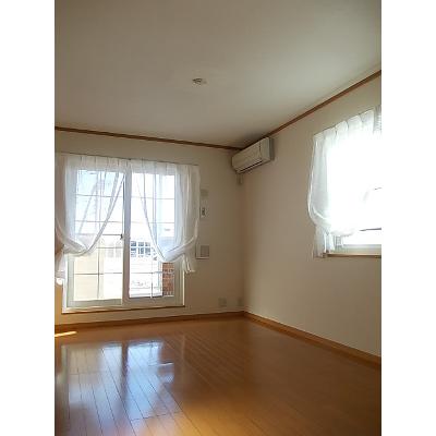 アスティオスＡ 201【管理NO：1-013002801-02010】 ★家具家電は申し込み後に搬入します 2026年08月下旬入居可能の物件写真2