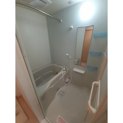 エアリーⅠ 203【管理NO：1-016443901-02030】 ★家具家電は申し込み後に搬入します★の物件写真4