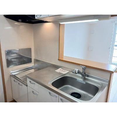 アクシーヌ 202【管理NO：1-014536501-02020】 ★家具家電は申し込み後に搬入します★の物件写真3