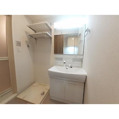 フローラーリアⅢ 301【管理NO：1-026707501-03010】 ★家具家電は申し込み後に搬入します★ ★2026年08月下旬入居可能★の物件写真6