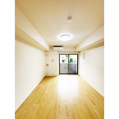 フォンターナ・ソーレ 102【管理NO：1-025037601-01020】 ★家具家電は申し込み後に搬入します 2026年07月下旬入居可能の物件写真2