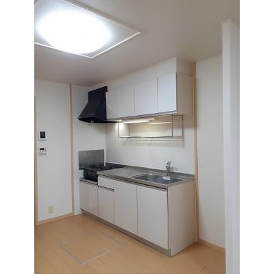 レグルス 101【管理NO：1-015779401-01010】 ★家具家電は申し込み後に搬入します 2026年08月下旬入居可能の物件写真3