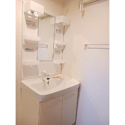 ラハナⅡ 101【管理NO：1-020084702-01010】 ★家具家電は申し込み後に搬入します★の物件写真6
