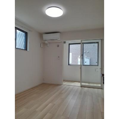 ポポ 101【管理NO：1-026084101-01010】 ★家具家電は申し込み後に搬入します 2026年09月上旬入居可能の物件写真2