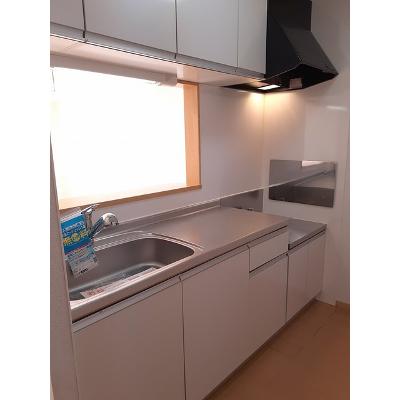 ヴィラ・ウエハラ 203【管理NO：1-016308301-02030】 ★家具家電は申し込み後に搬入します 2026年08月上旬入居可能の物件写真3