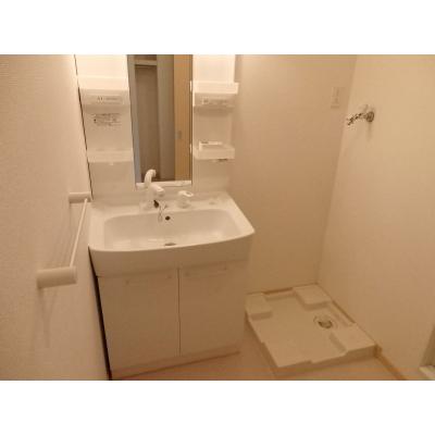 スィーニ 102【管理NO：1-016065001-01020】 ★家具家電は申し込み後に搬入します 2026年09月中旬入居可能の物件写真6