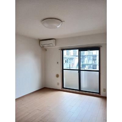 ジャンレジダンスＭ 302【管理NO：1-011864901-03020】 ★家具家電は申し込み後に搬入します 2026年08月下旬入居可能の物件写真2