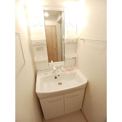 スノーフレーク・アイ 205【管理NO：1-015541901-02050】 ★家具家電は申し込み後に搬入します★の物件写真6