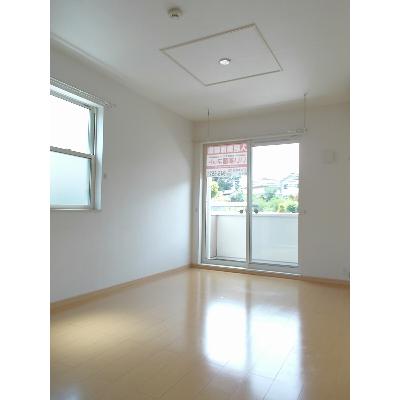 エスペランサＢ 103【管理NO：1-016699502-01030】 ★家具家電は申し込み後に搬入します★ ★2026年09月下旬入居可能★の物件写真2