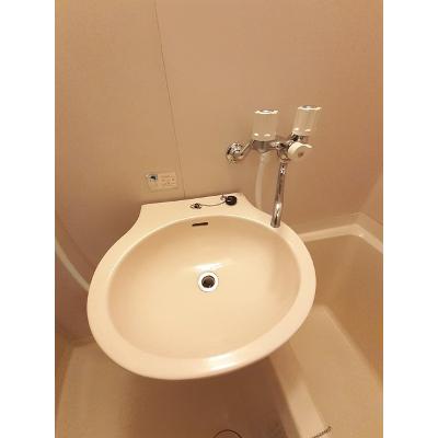 シティハイツ下河内Ａ 102【管理NO：1-001558301-01020】 ★家具家電は申し込み後に搬入します★の物件写真6