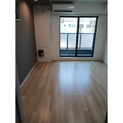 ラ・クラリテ高須 201【管理NO：1-028429401-02010】 ★家具家電は申し込み後に搬入します 2026年07月下旬入居可能の物件写真2