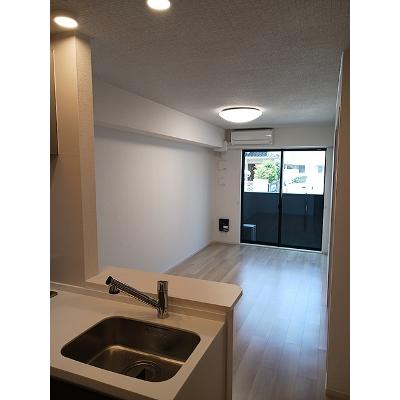 ラ・クラリテ高須 102【管理NO：1-028429401-01020】 ★家具家電は申し込み後に搬入します 2026年07月下旬入居可能の物件写真2