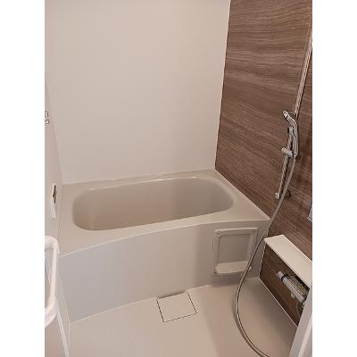 ラ・クラリテ高須 101【管理NO：1-028429401-01010】 ★家具家電は申し込み後に搬入します 2026年07月下旬入居可能の物件写真4