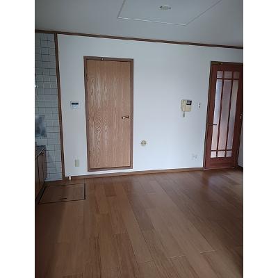 ベルグレ－ス 103【管理NO：1-010047101-01030】 ★家具家電は申し込み後に搬入します★の物件写真2