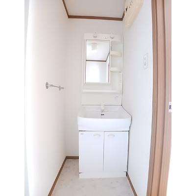 グリーンハイム 203【管理NO：1-011714001-02030】 ★家具家電は申し込み後に搬入します★の物件写真6