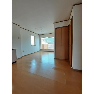 グリーンティエラＢ 201【管理NO：1-007899102-02010】 ★家具家電は申し込み後に搬入します★ ★2026年09月上旬入居可能★の物件写真2