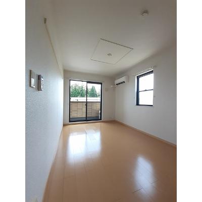 エール正林Ａ 101【管理NO：1-015992701-01010】 ★家具家電は申し込み後に搬入します 2026年08月下旬入居可能の物件写真2