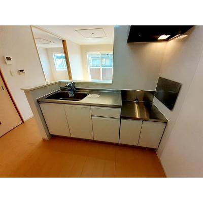 メゾン　ララリ 203【管理NO：1-018474701-02030】 ★家具家電は申し込み後に搬入します★ ★2026年12月中旬入居可能★の物件写真3