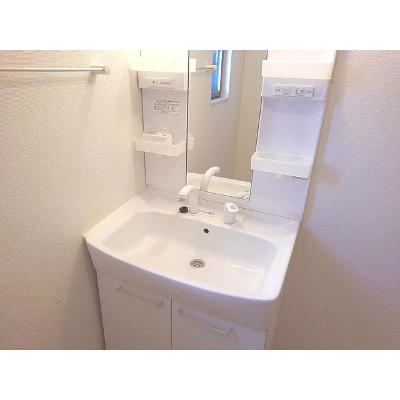 プリムロ－ズ　Ⅰ 201【管理NO：1-016566401-02010】 ★家具家電は申し込み後に搬入します★ ★2026年11月中旬入居可能★の物件写真6