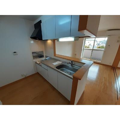 エストレーノ見川１００ 102【管理NO：1-013194701-01020】 ★家具家電は申し込み後に搬入します★の物件写真3