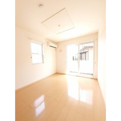 サンリット・ヴィラ 103【管理NO：1-015710401-01030】 ★家具家電は申し込み後に搬入します★ ★2026年09月中旬入居可能★の物件写真2