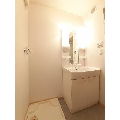 サンリット・ヴィラ 103【管理NO：1-015710401-01030】 ★家具家電は申し込み後に搬入します★ ★2026年09月中旬入居可能★の物件写真6