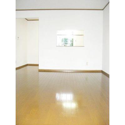 カーサ・ソレアードⅡ 102【管理NO：1-010885402-01020】 ★家具家電は申し込み後に搬入します 2026年08月下旬入居可能の物件写真2