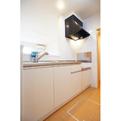 ココネリゾートⅠ 102【管理NO：1-020148901-01020】 ★家具家電は申し込み後に搬入します★の物件写真3