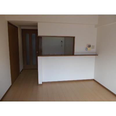 城南マンション 102【管理NO：1-010787101-01020】 ★家具家電は申し込み後に搬入します★の物件写真2