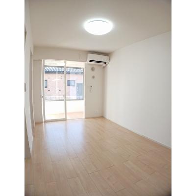 ＰＬＡＣＩＤＥ 102【管理NO：1-023142901-01020】 ★家具家電は申し込み後に搬入します★ ★2026年10月中旬入居可能★の物件写真2